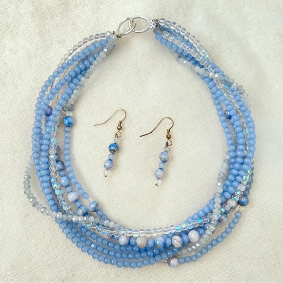 Vintage beaded necklace & earrings set - Picture 1 of 7